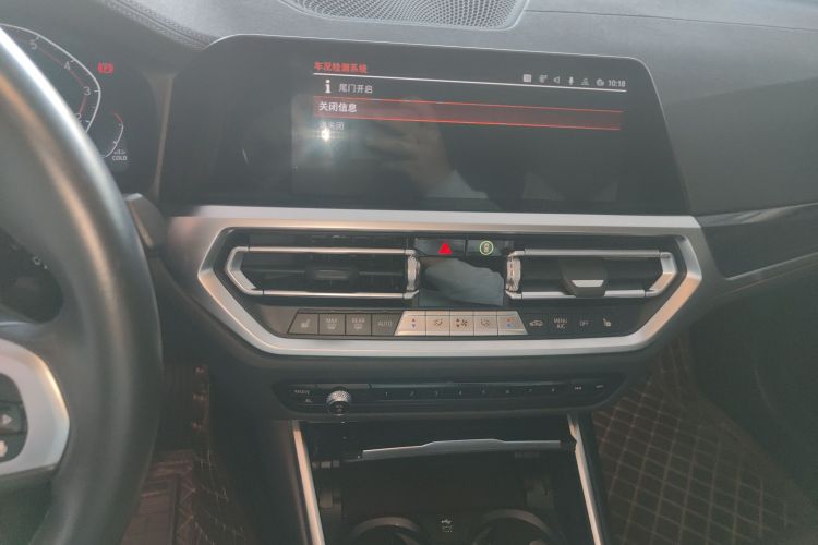 宝马3系 2022款 325Li M运动套装中控内饰16