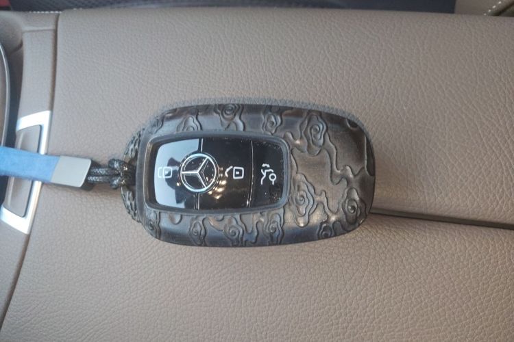 奔驰E级 2021款 E 260 L 4MATIC中控内饰7001