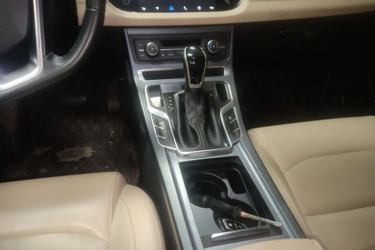 吉利汽车 帝豪 2018款 1.5L CVT豪华型局部细节18