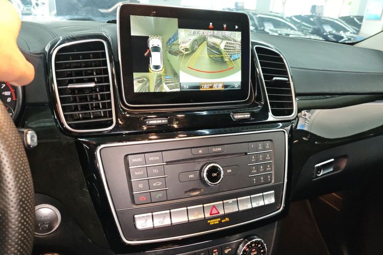 奔驰GLE级（平行进口） 中控内饰16