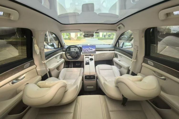 鸿蒙智行 问界M5 2022款 增程后驱标准版中控内饰7002