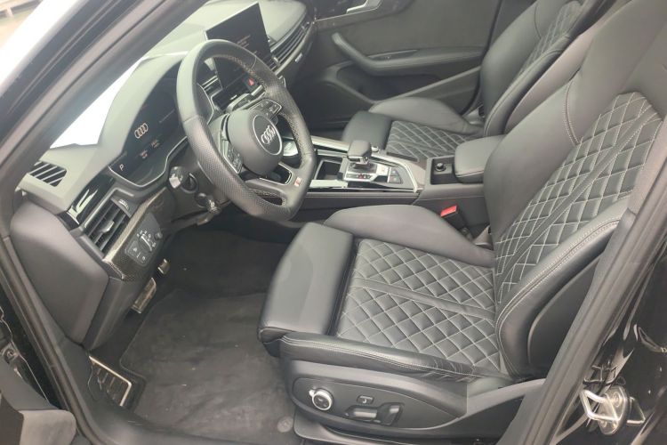 奥迪S4 2020款 S4 3.0TFSI中控内饰19