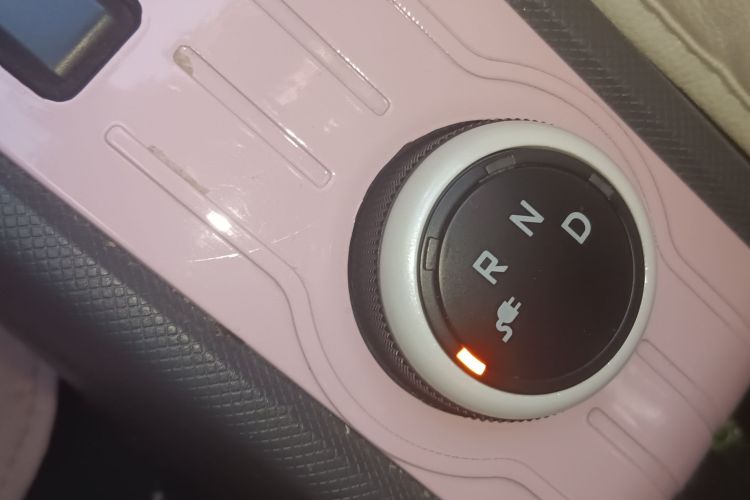 五菱汽车 宏光MINIEV 2021款 马卡龙臻享款 磷酸铁锂局部细节18