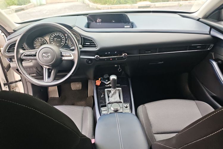 马自达CX-30 2020款 2.0L 自动雅悦型中控内饰12