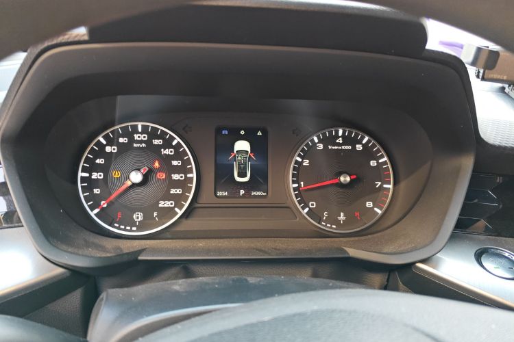 名爵 MG5 2021款 180DVVT CVT青春风尚版中控内饰14