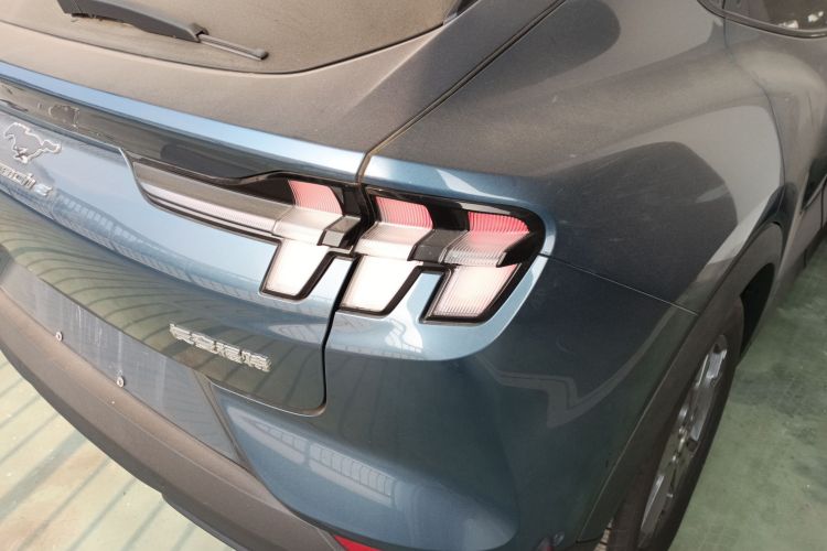 福特电马 2021款 跃世后驱版(标准续航)车身外观9