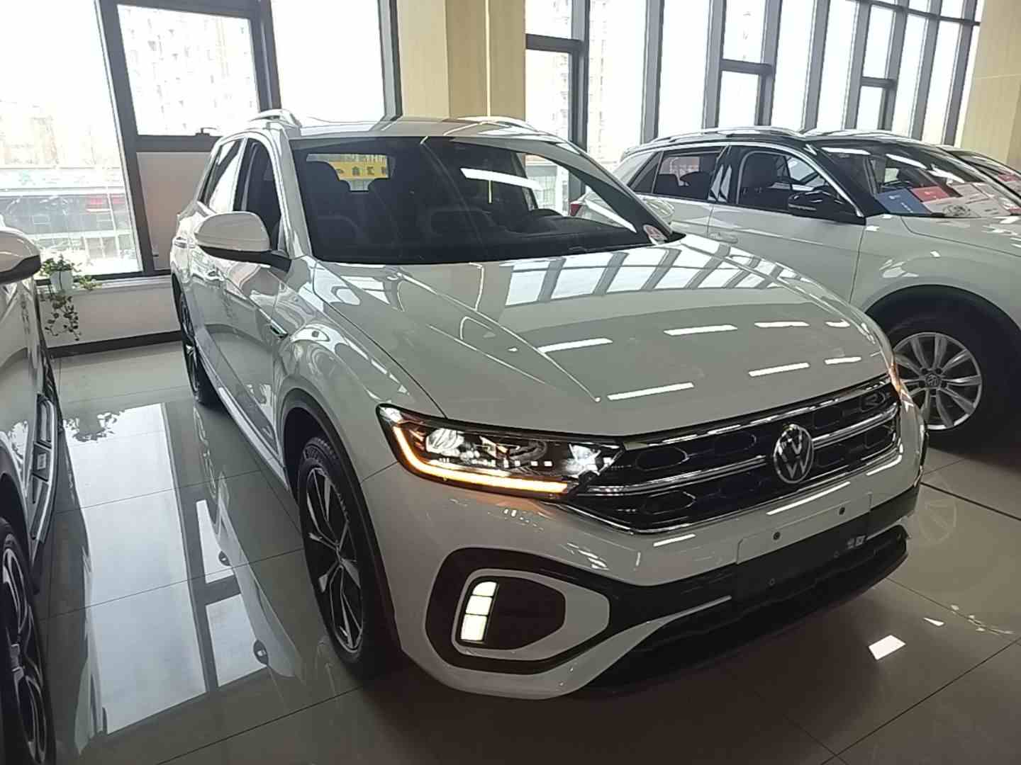 大众 T-ROC探歌 2023款 300TSI DSG两驱辰光版(5)