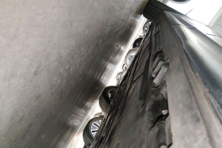 奔驰GLB 2022款 GLB 220 动感型局部细节9002