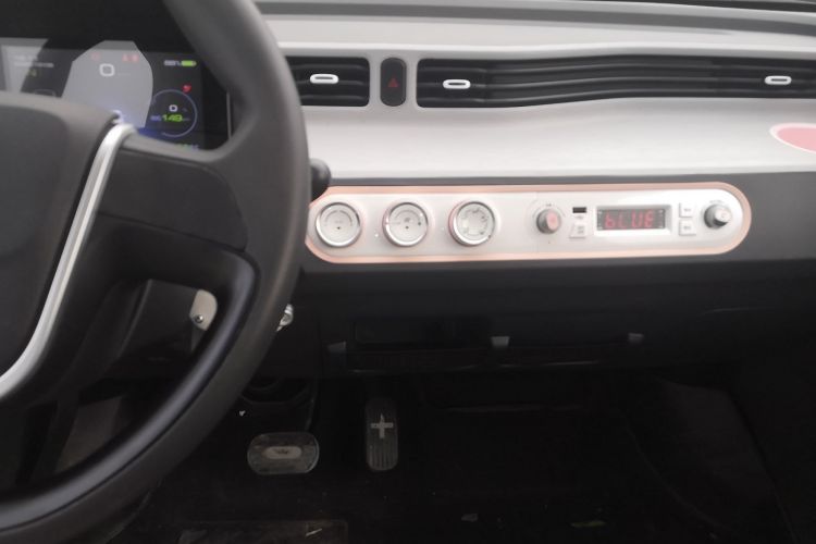 五菱汽车 宏光MINIEV 2022款 马卡龙臻享款 磷酸铁锂中控内饰16