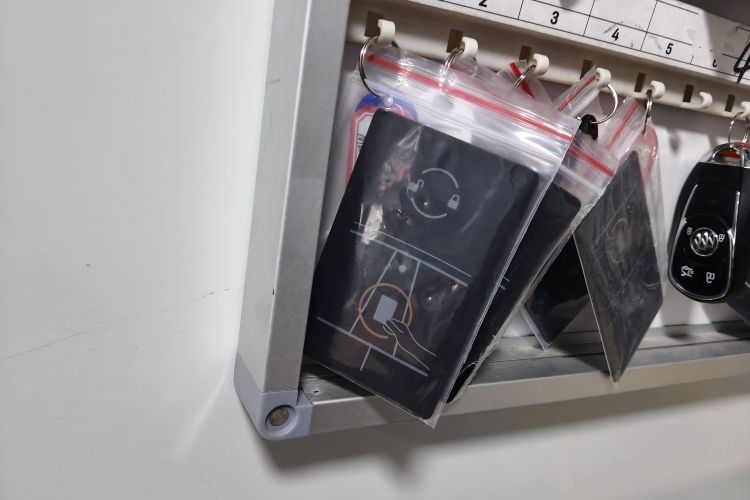 特斯拉 Model 3 2021款 标准续航后驱升级版中控内饰11