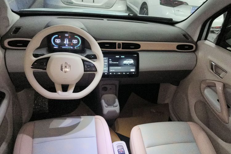 零跑汽车 零跑T03 2025款 403舒享版中控内饰12