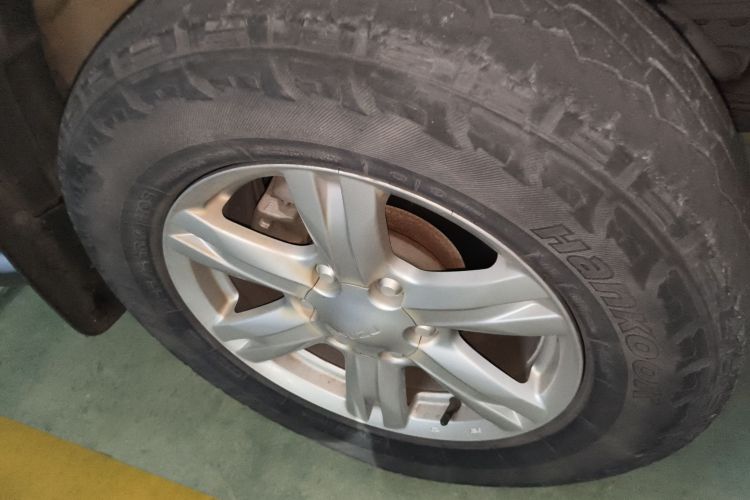 五十铃 mu-X牧游侠 2017款 3.0T 四驱自动尊享型 7座 国IV车身外观10