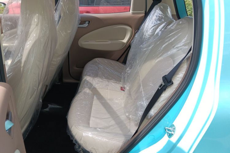 五菱汽车 宏光MINIEV 2025款 四门版 臻享款中控内饰21