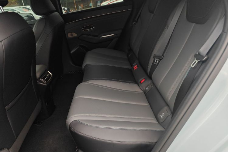 比亚迪 秦L 2024款 DM-i 80KM超越型中控内饰21