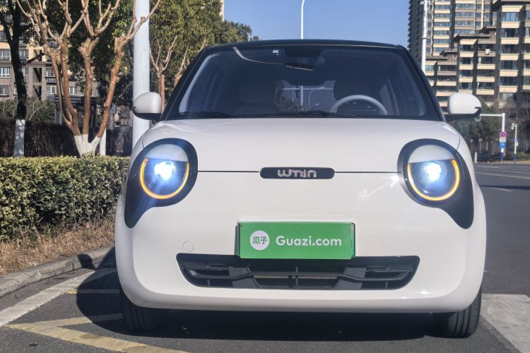 长安启源 长安Lumin 2023款 301km 蜜沁款车身外观6001