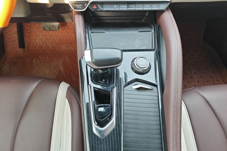 吉利汽车 星越L 2021款 2.0TD 高功自动四驱旗舰型局部细节18