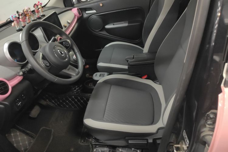 欧拉黑猫 2019款 351km 亲子版中控内饰19