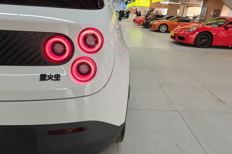 firefly萤火虫 2025款 发光版车身外观9