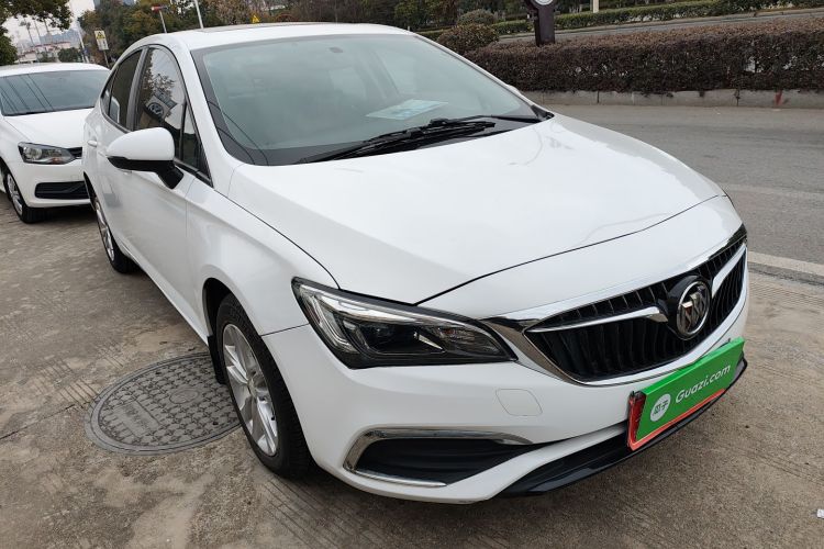 别克 威朗 2019款 三厢 20T 双离合领先型车身外观3