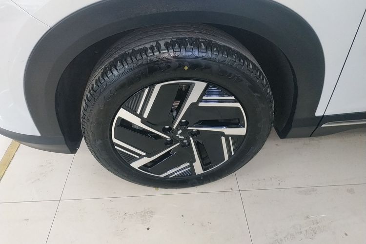 五菱汽车 五菱星光S 2024款 510km 旗舰型车身外观6001