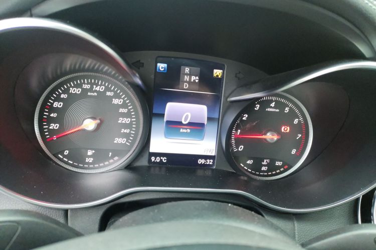 奔驰C级 2016款 C 200 L 运动型中控内饰14