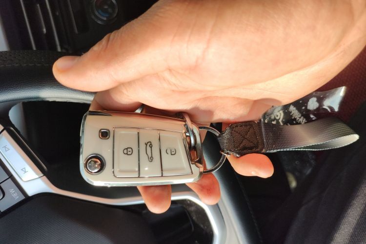 大众 朗逸 2024款 1.5L 自动五百万版中控内饰11