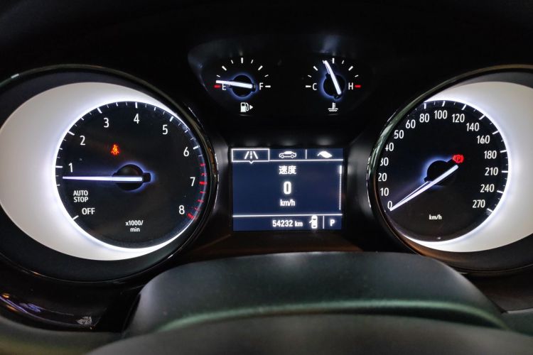 别克 威朗 2018款 三厢 15S 自动进取型中控内饰14