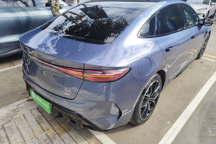 比亚迪 海豹 2025款 改款 650智驾版车身外观7