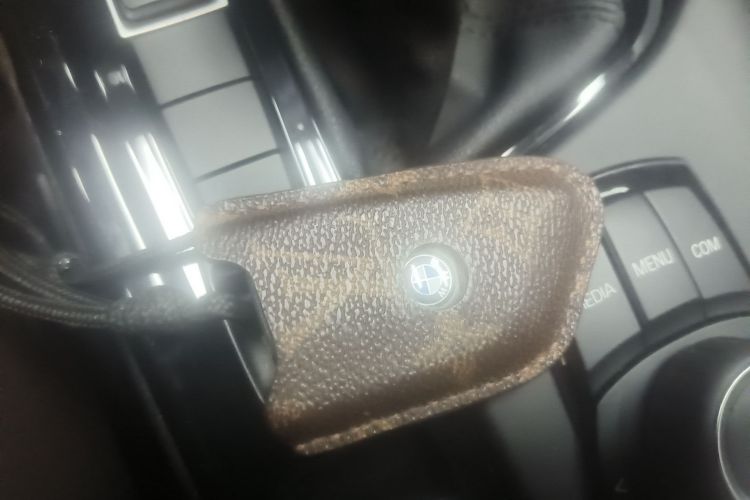 宝马X1 2019款 sDrive18Li 尊享型中控内饰11