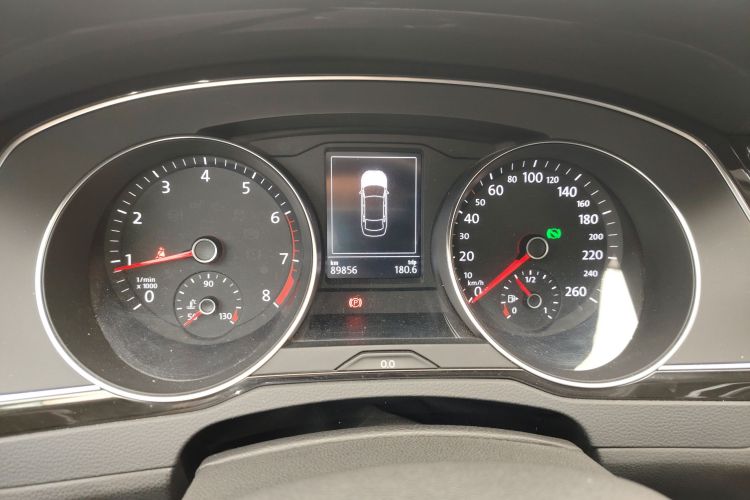 大众 迈腾 2018款 改款 330TSI DSG 豪华型中控内饰15