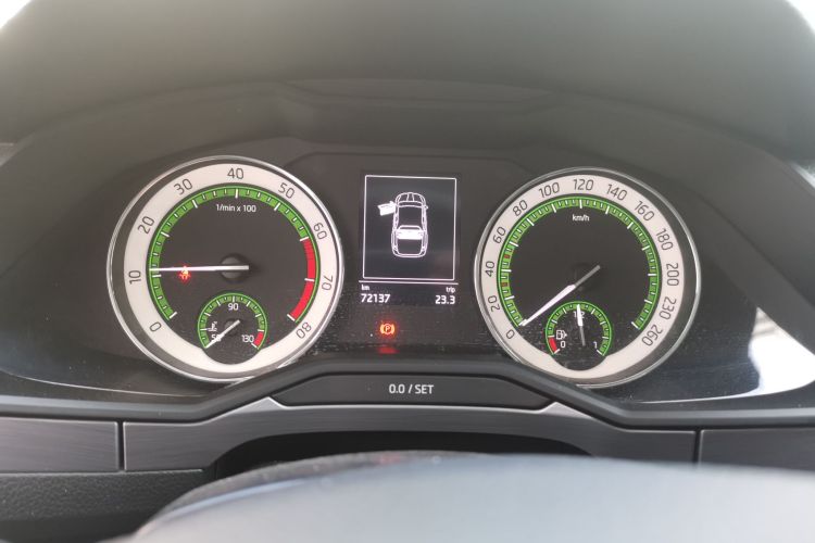 斯柯达 速派 2018款 TSI330 DSG舒适版 国V中控内饰14