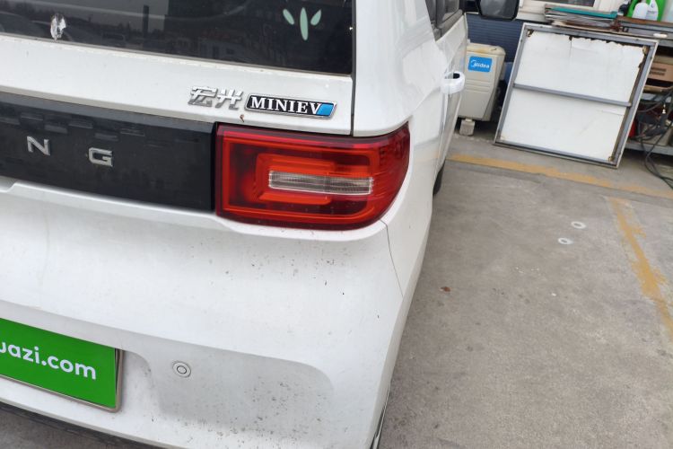 五菱汽车 宏光MINIEV 2022款 轻松款 三元锂车身外观9