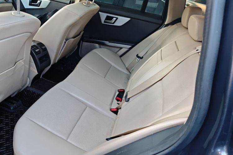 奔驰GLK级 2013款 GLK 300 4MATIC 动感天窗型中控内饰21