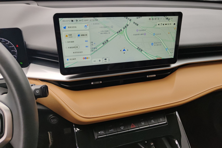 哈弗H6 2021款 第三代 1.5T 自动两驱Supreme中控内饰16