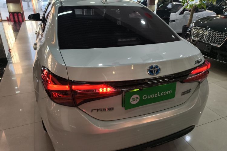 丰田 雷凌双擎E+ 2019款 1.8PH GS E-CVT精英版车身外观6