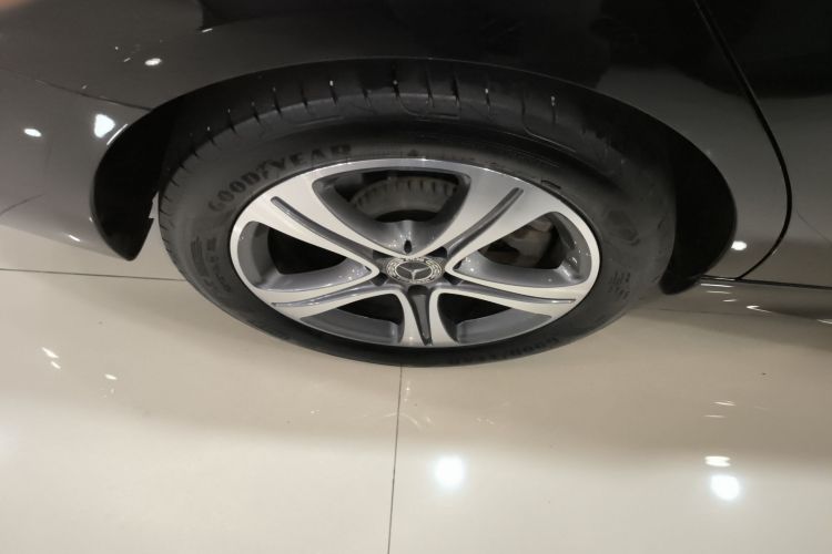 奔驰C级 2022款 改款 C 200 L 运动版车身外观6008