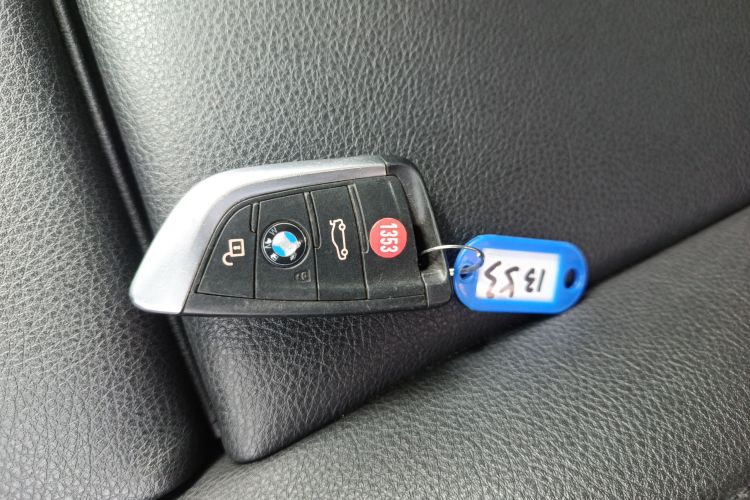 宝马2系旅行车 2018款 218i 尊享型运动套装中控内饰7001