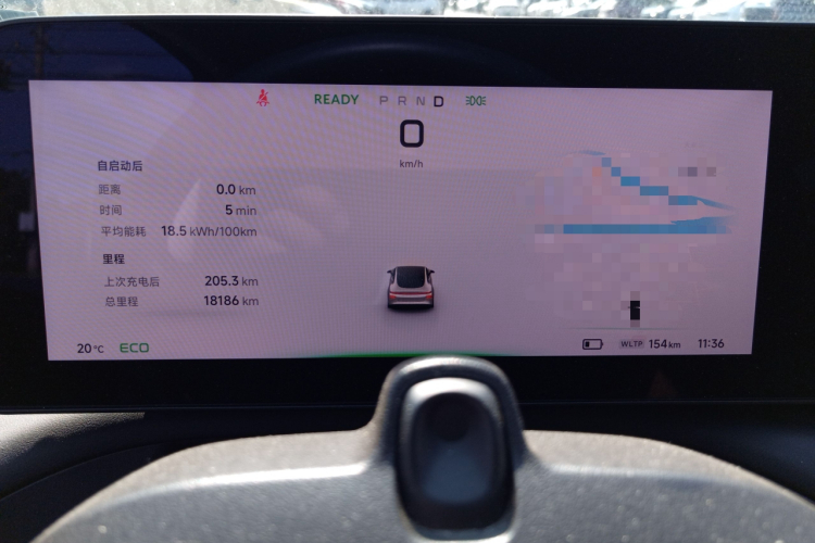 小鹏P7 2020款 586N中控内饰14