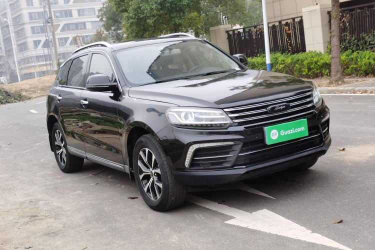 众泰T600 Coupe 2017款 1.5T 自动尊享型车身外观3