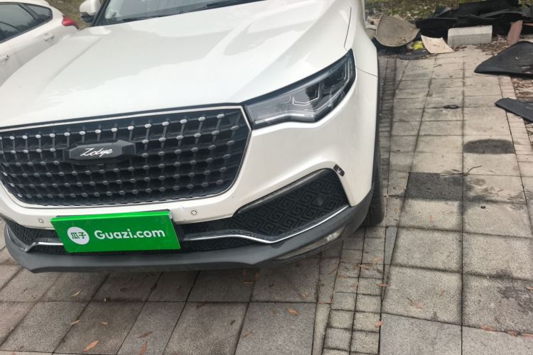 众泰T700 2017款 1.8T 双离合尊贵型局部细节36