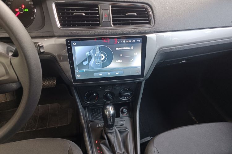 大众 朗逸 2017款 1.6L 自动风尚版中控内饰16