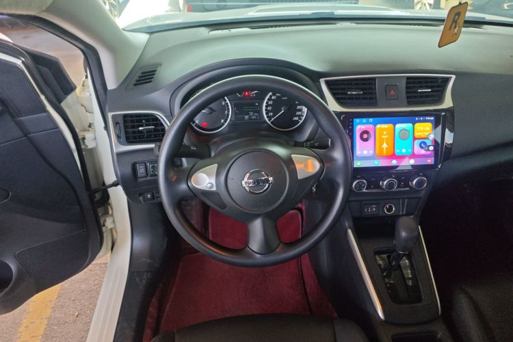 日产 轩逸 2022款 经典 1.6XE CVT舒适版中控内饰13