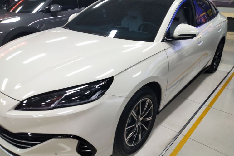 比亚迪 海豹06新能源 2024款 DM-i 120KM尊荣型车身外观6003