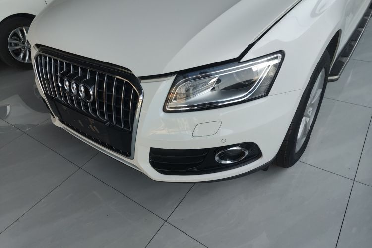 奥迪Q5 2016款 40 TFSI 技术型局部细节36