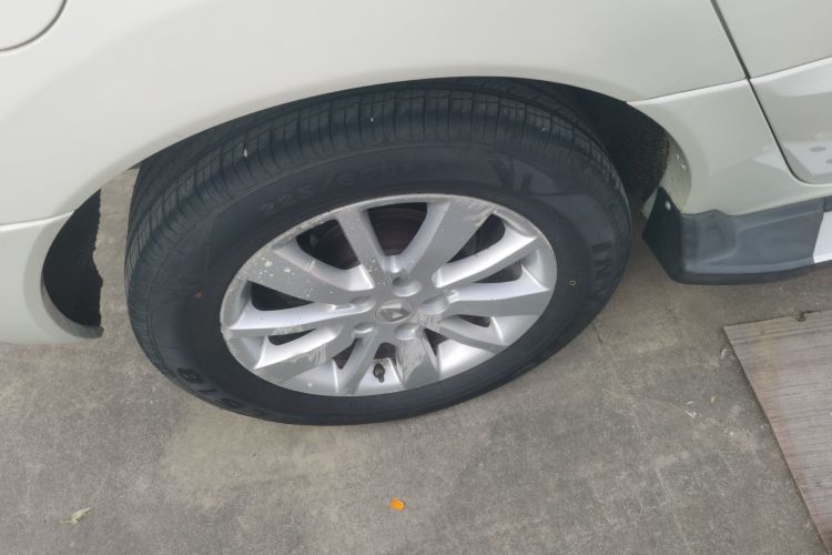 雷诺 科雷傲(进口) 2014款 改款 2.0L 两驱时尚版车身外观6008