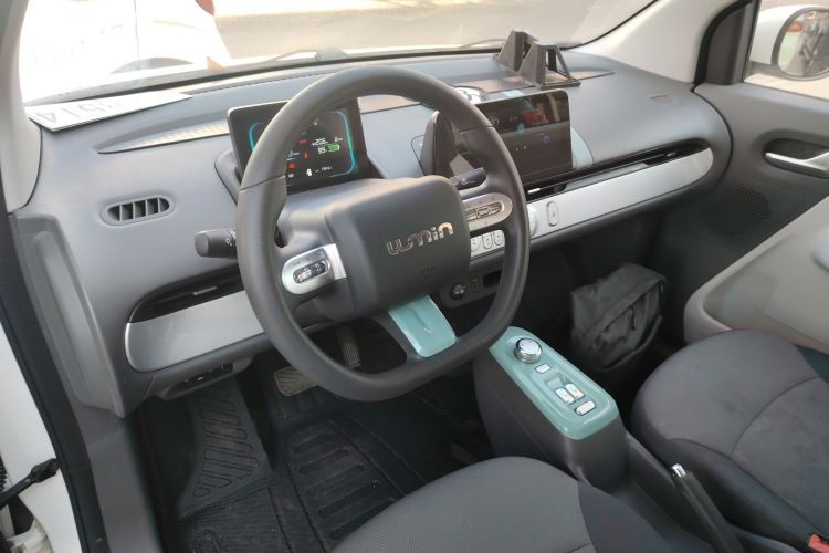 长安启源 长安Lumin 2022款 210km 香甜款中控内饰12