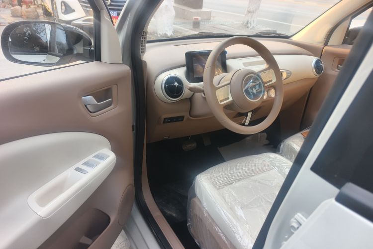 五菱汽车 宏光MINIEV 2025款 四门版 进阶款中控内饰20