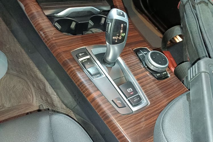 宝马X3(进口) 2016款 sDrive20i中控内饰18