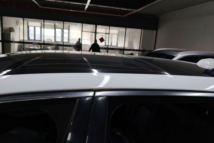 捷豹F-PACE 2016款 3.0 SC 四驱R-Sport运动版局部细节57