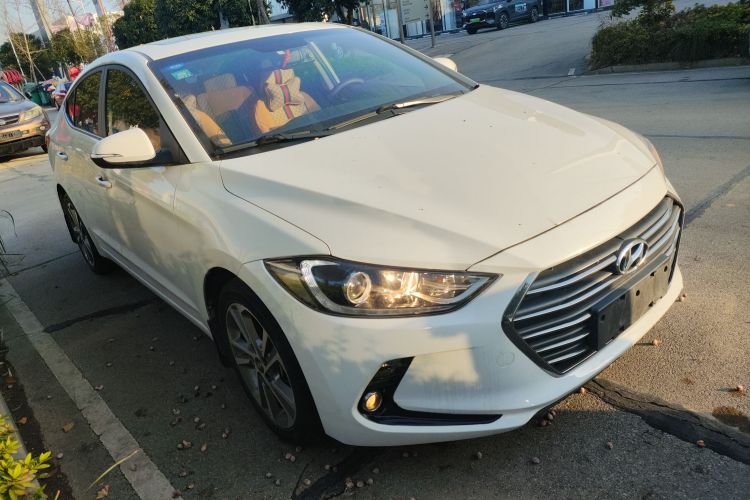 现代 领动 2016款 1.6L 自动智炫·精英型车身外观3